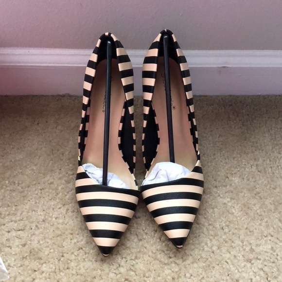 👠👠 - Picture 5 of 6